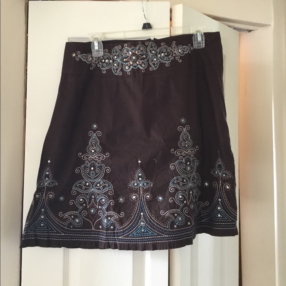 Embroiled Skirt